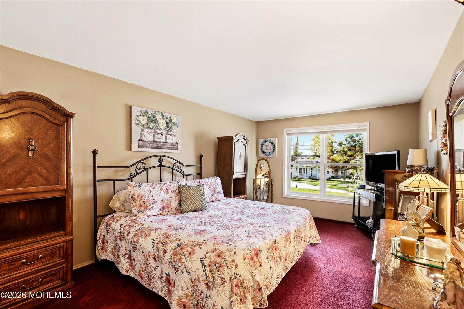 11 Bronia Street, Howell, NJ 07731