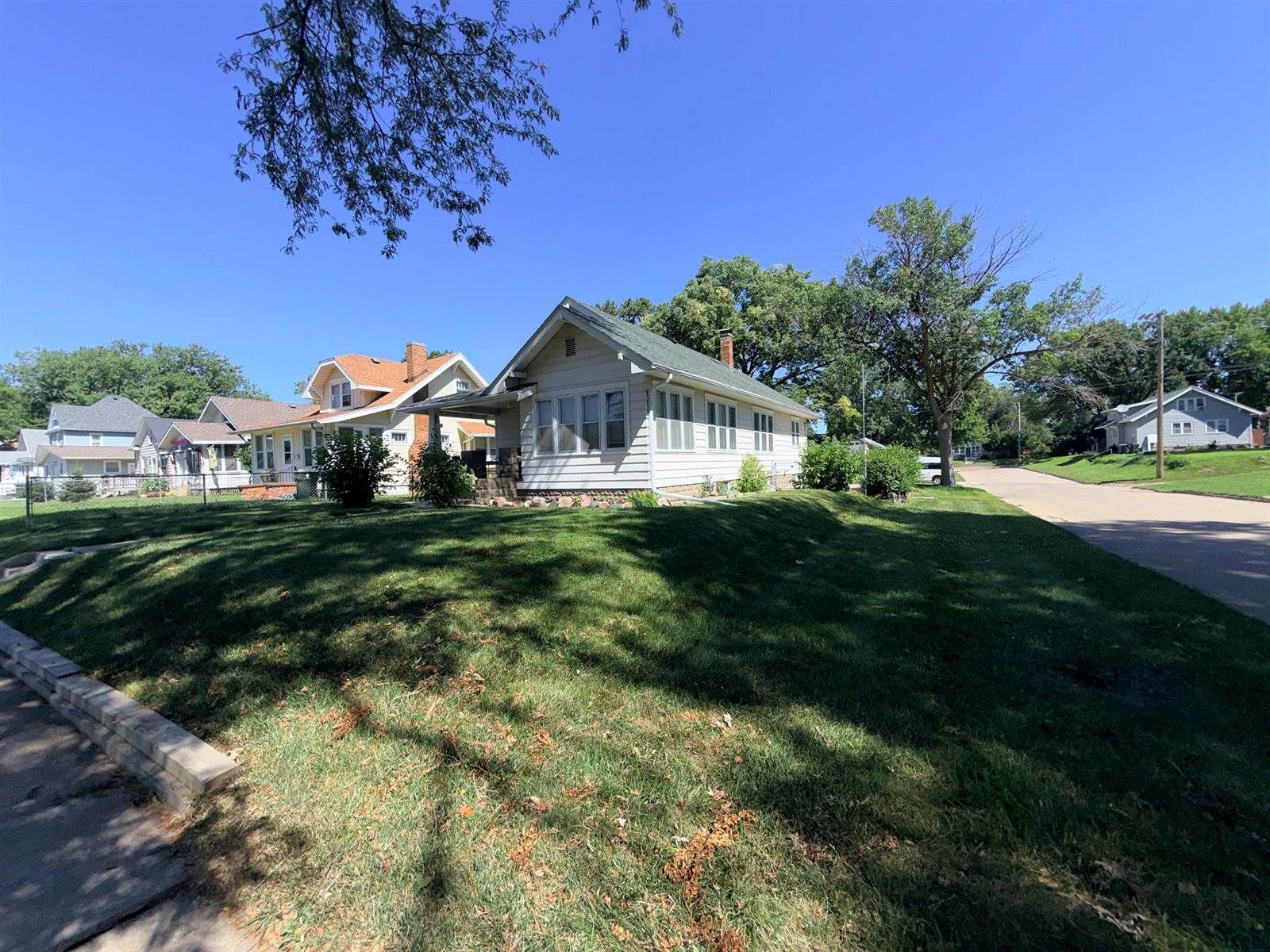 3335 6th Ave, Sioux City, IA 51106