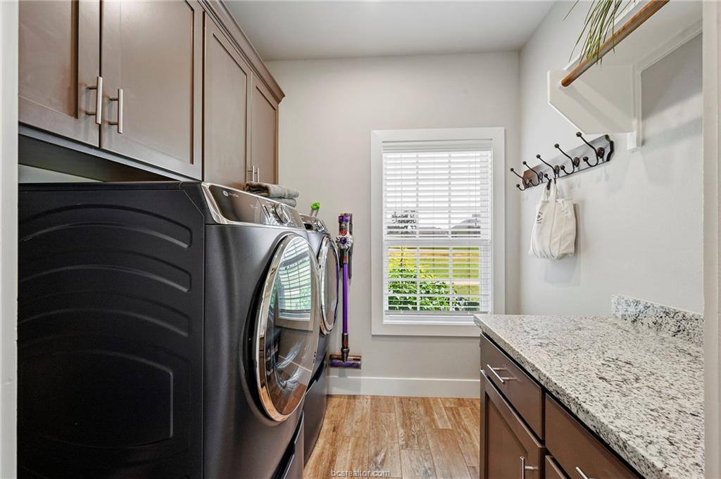 831 Mimosa Lane, Franklin, TX 77856