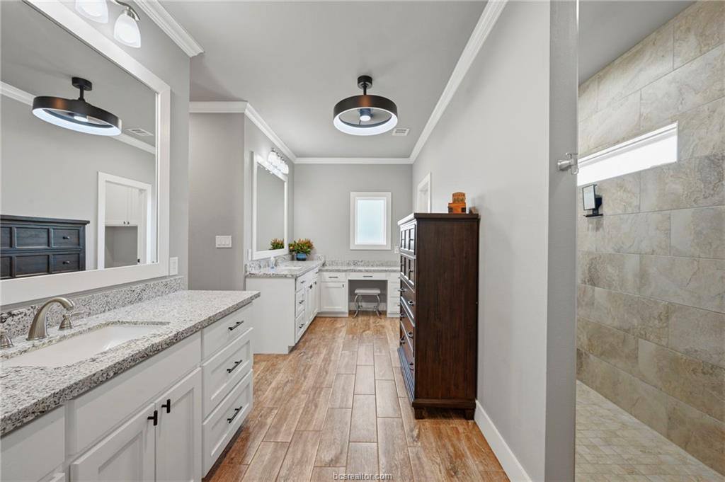 831 Mimosa Lane, Franklin, TX 77856