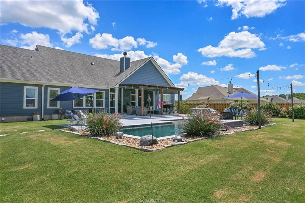 831 Mimosa Lane, Franklin, TX 77856