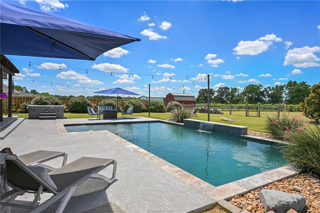 831 Mimosa Lane, Franklin, TX 77856
