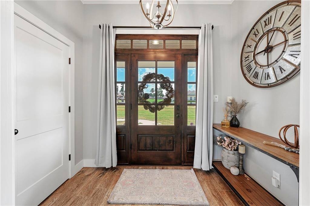 831 Mimosa Lane, Franklin, TX 77856