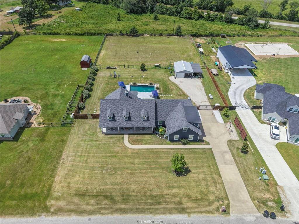 831 Mimosa Lane, Franklin, TX 77856