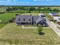 831 Mimosa Lane, Franklin, TX 77856
