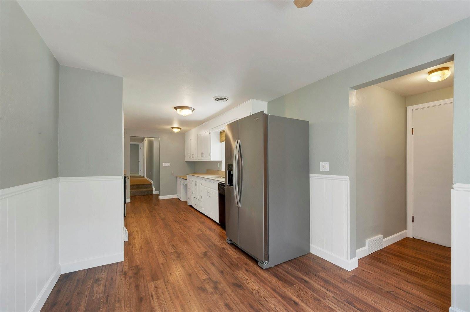 2730 Oakwood Drive, Green Bay, WI 54304
