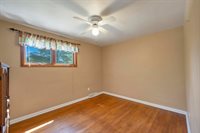 2730 Oakwood Drive, Green Bay, WI 54304