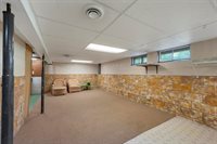 2730 Oakwood Drive, Green Bay, WI 54304