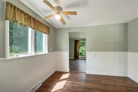 2730 Oakwood Drive, Green Bay, WI 54304