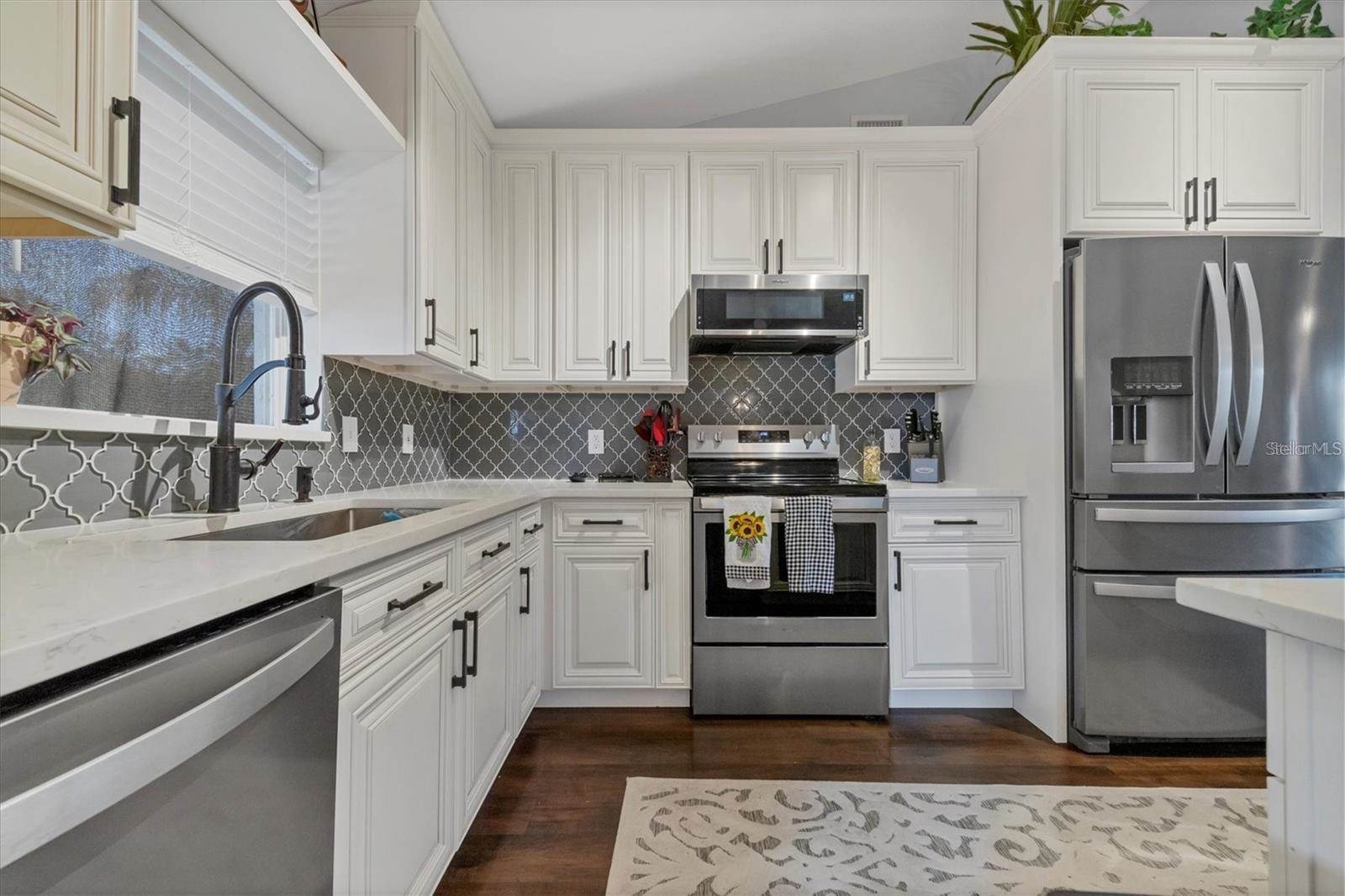 4624 73RD Street East, Bradenton, FL 34203