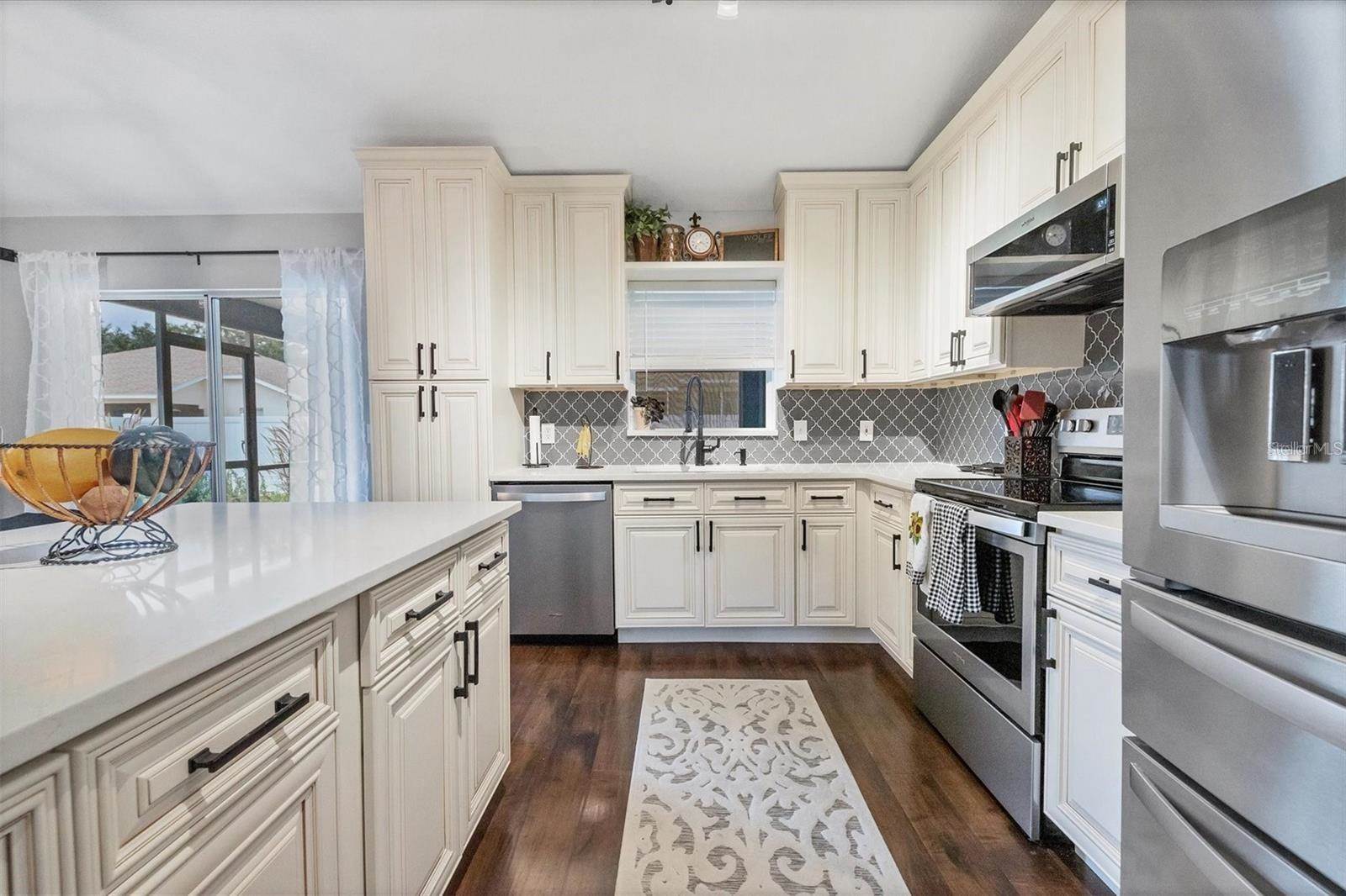 4624 73RD Street East, Bradenton, FL 34203