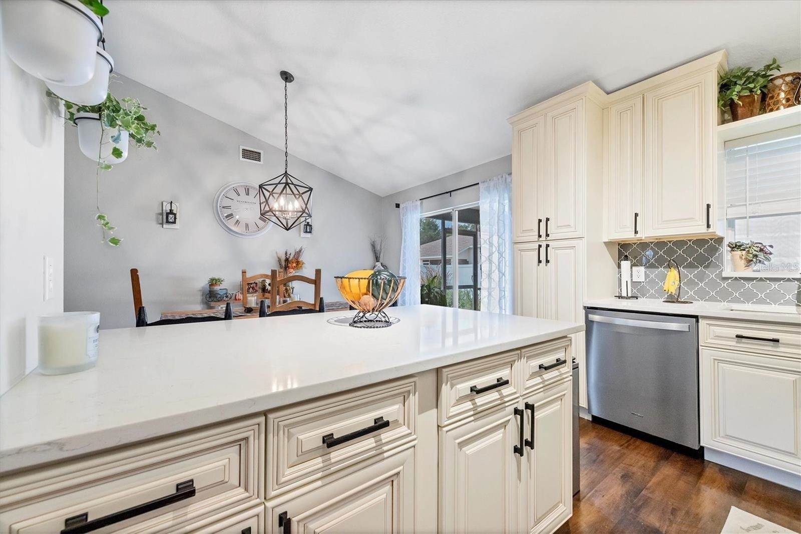 4624 73RD Street East, Bradenton, FL 34203
