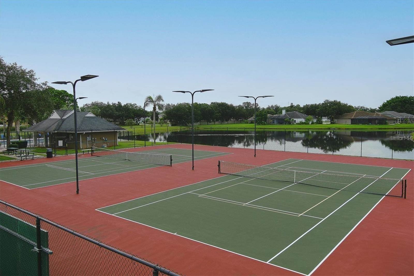 4624 73RD Street East, Bradenton, FL 34203