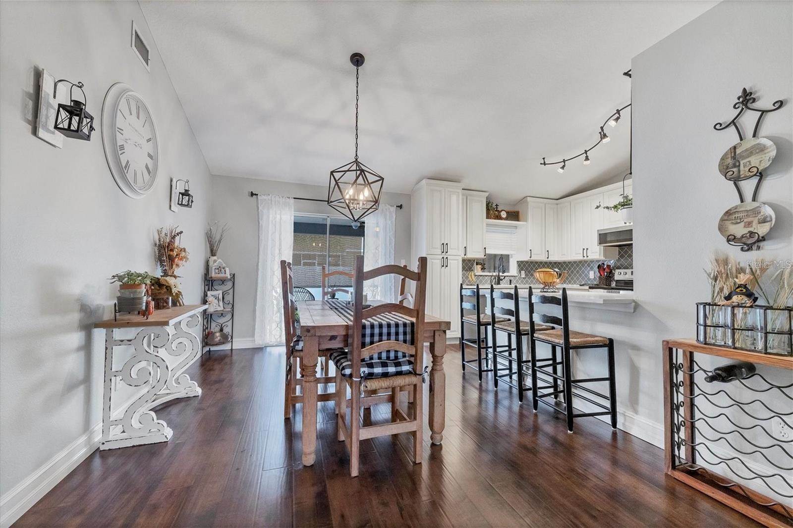 4624 73RD Street East, Bradenton, FL 34203