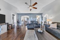 4624 73RD Street East, Bradenton, FL 34203