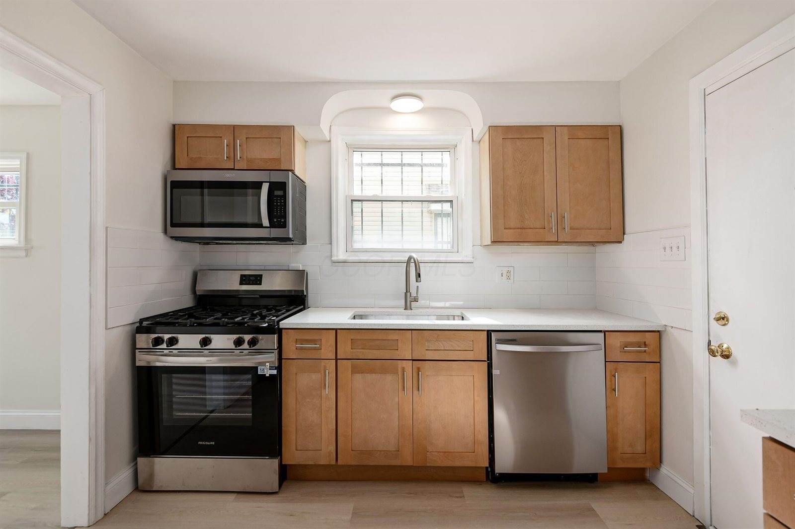 1736 East Frankfort Street, Columbus, OH 43206