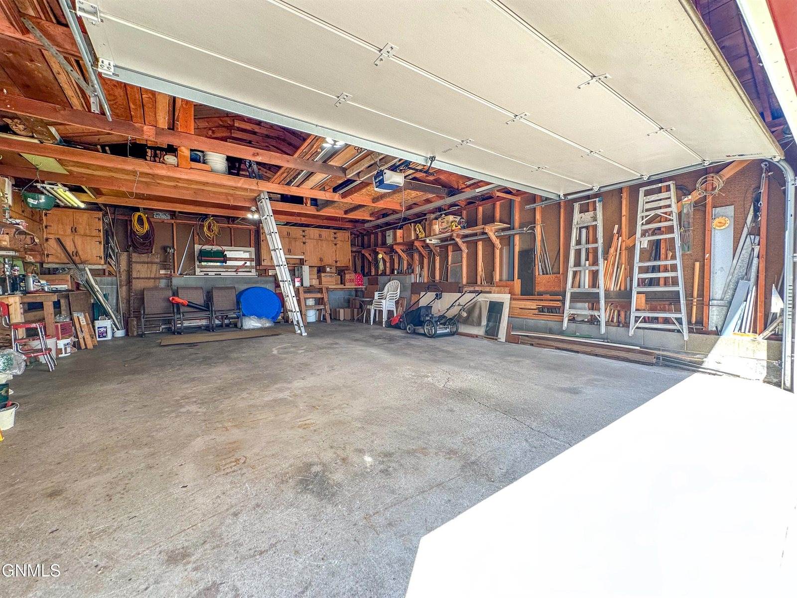 2124 D Avenue East, Bismarck, ND 58501