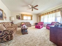 2124 D Avenue East, Bismarck, ND 58501
