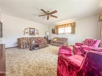 2124 D Avenue East, Bismarck, ND 58501