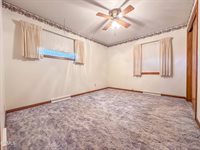 2124 D Avenue East, Bismarck, ND 58501