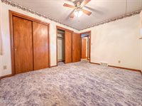2124 D Avenue East, Bismarck, ND 58501