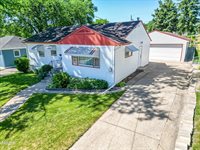 2124 D Avenue East, Bismarck, ND 58501
