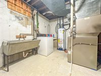 2124 D Avenue East, Bismarck, ND 58501
