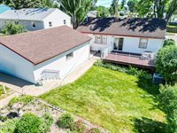 2124 D Avenue East, Bismarck, ND 58501