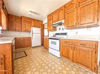 2124 D Avenue East, Bismarck, ND 58501