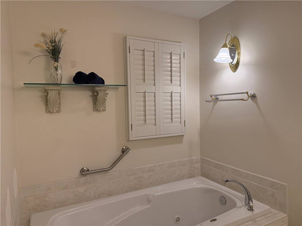 11719 West 54th Street, Shawnee, KS 66203