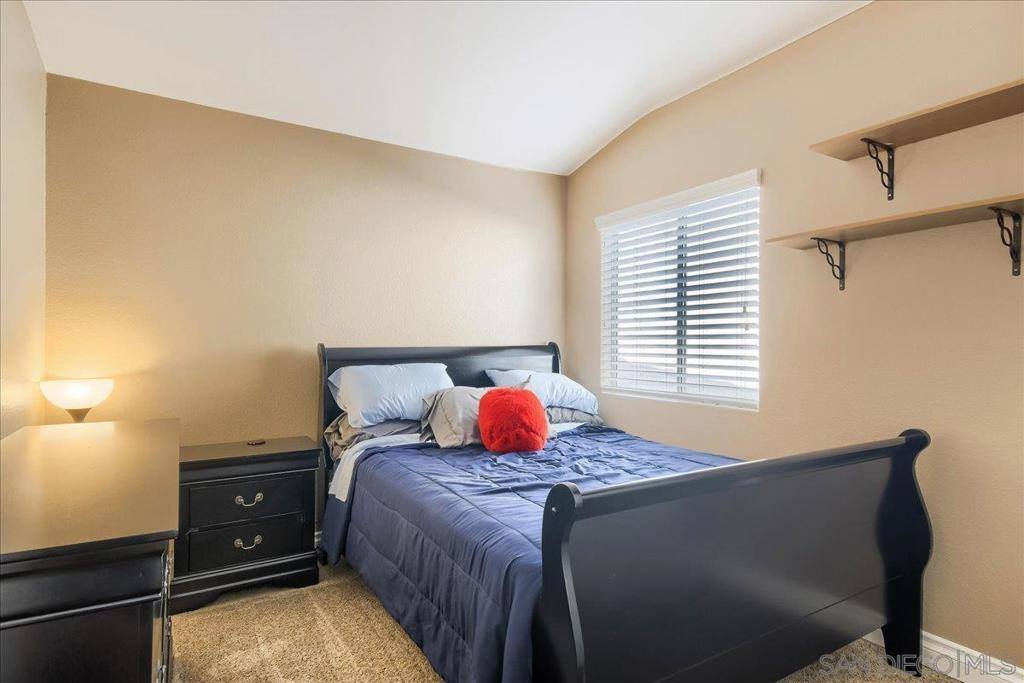 13801 Pinkard Way, El Cajon, CA 92021