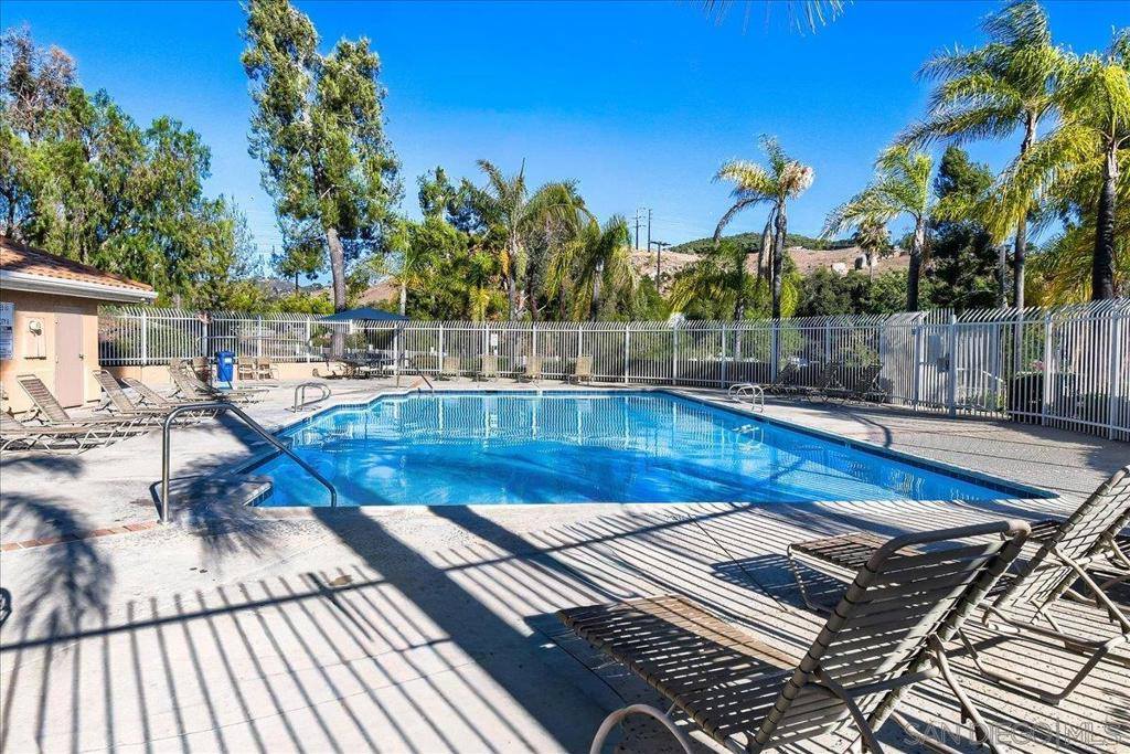 13801 Pinkard Way, El Cajon, CA 92021