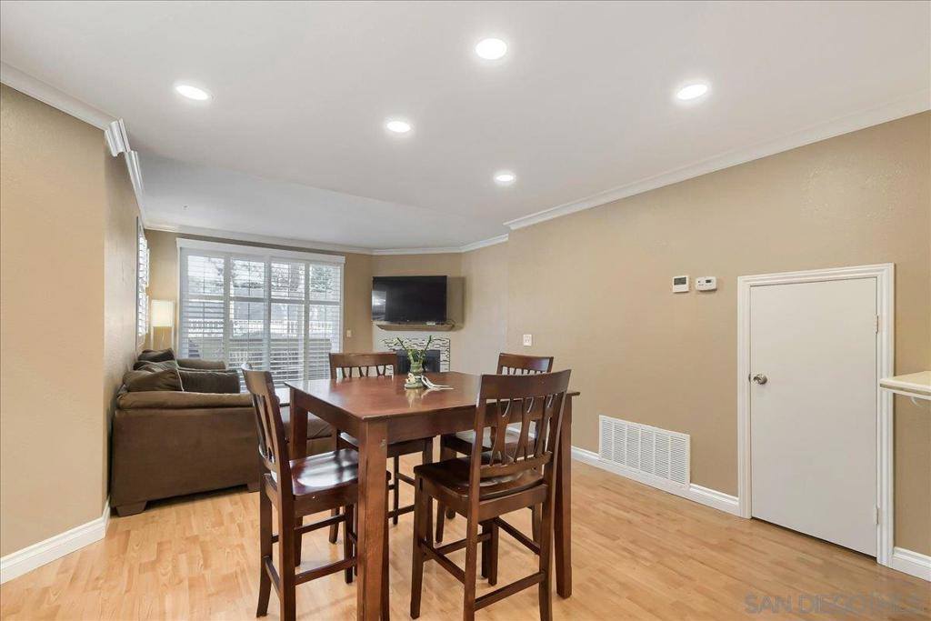 13801 Pinkard Way, El Cajon, CA 92021