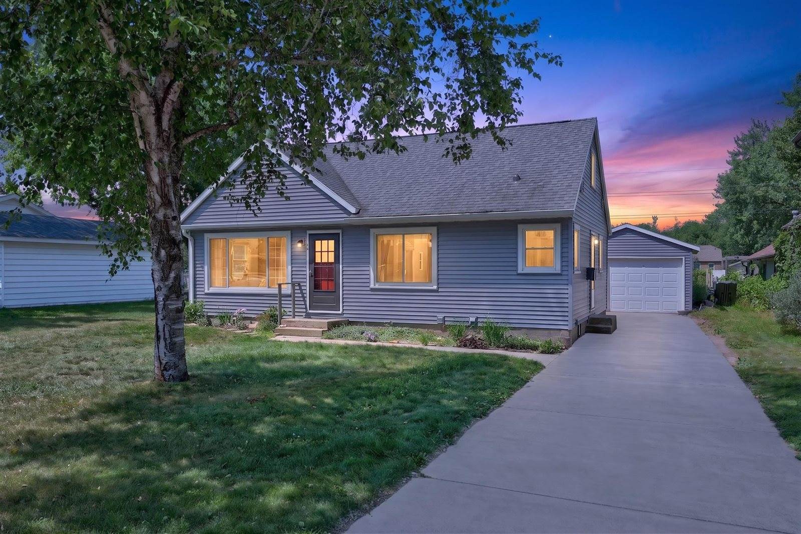 320 20th Avenue South, Wisconsin Rapids, WI 54495