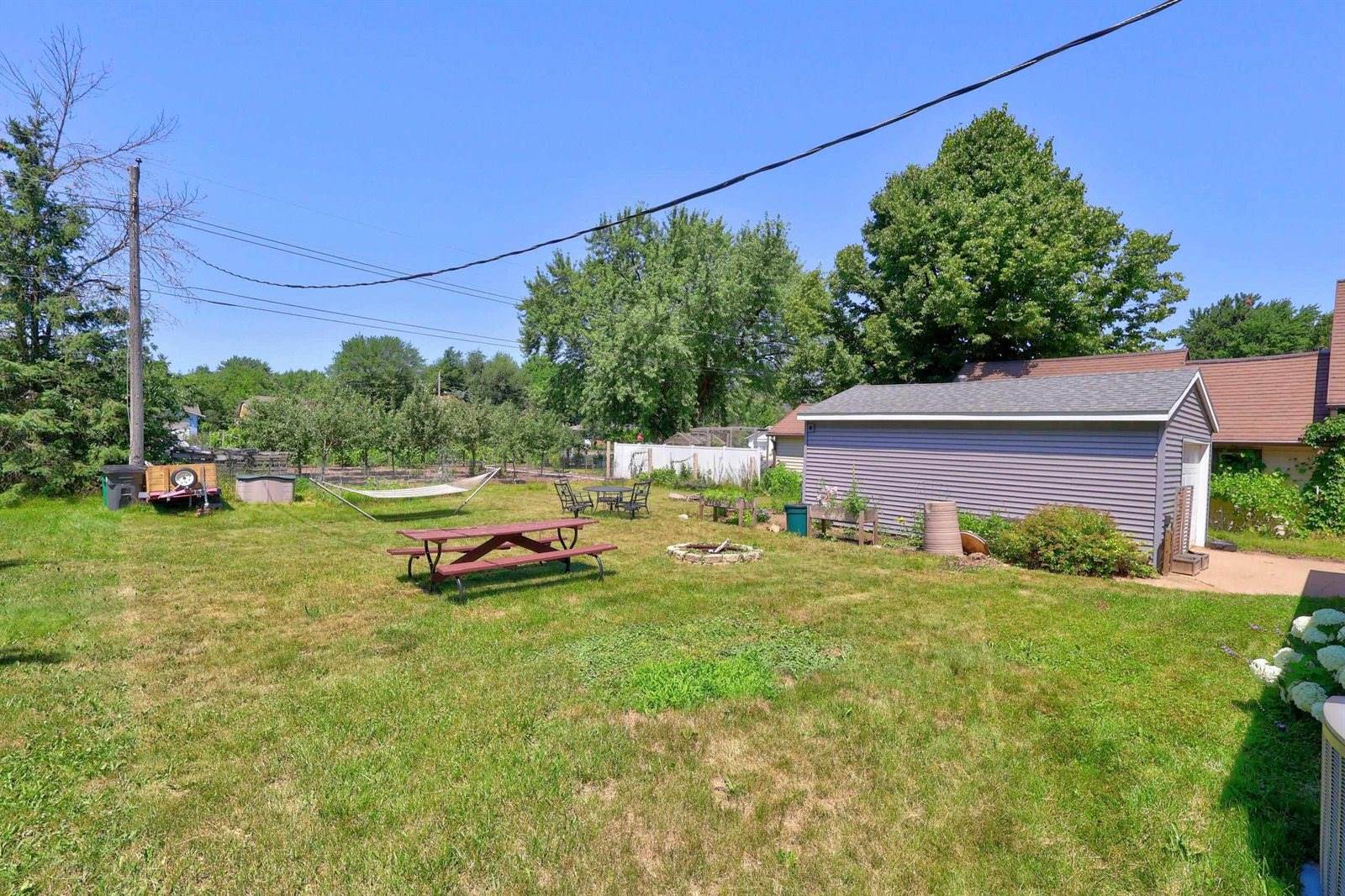 320 20th Avenue South, Wisconsin Rapids, WI 54495