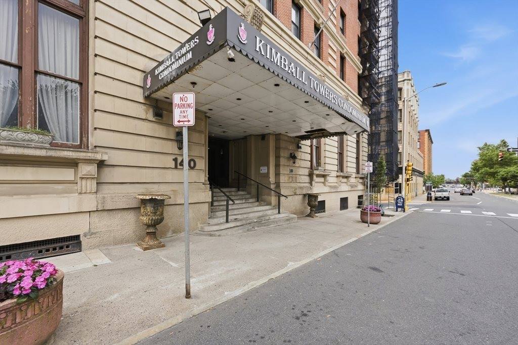 140 Chestnut St, Springfield, MA 01103