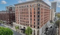 140 Chestnut St, Springfield, MA 01103