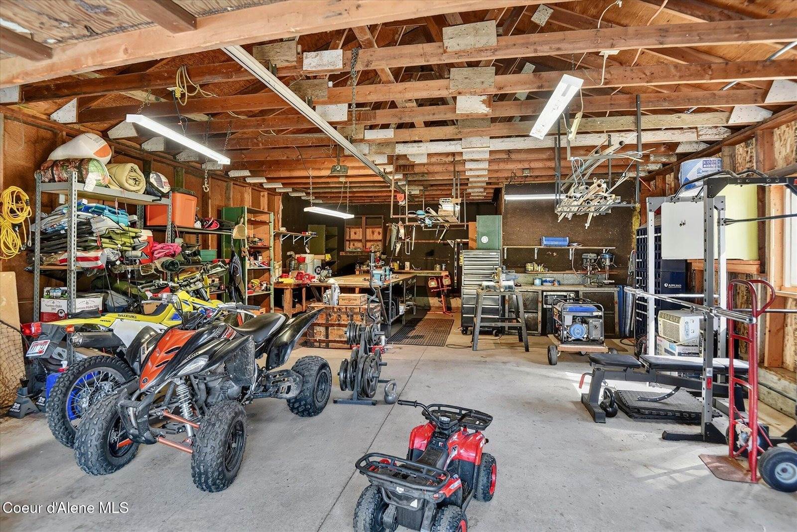 491 Pine View Ln, Spirit Lake, ID 83869