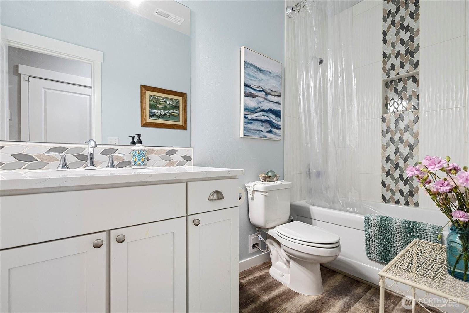1720 River Walk Lane, Burlington, WA 98233