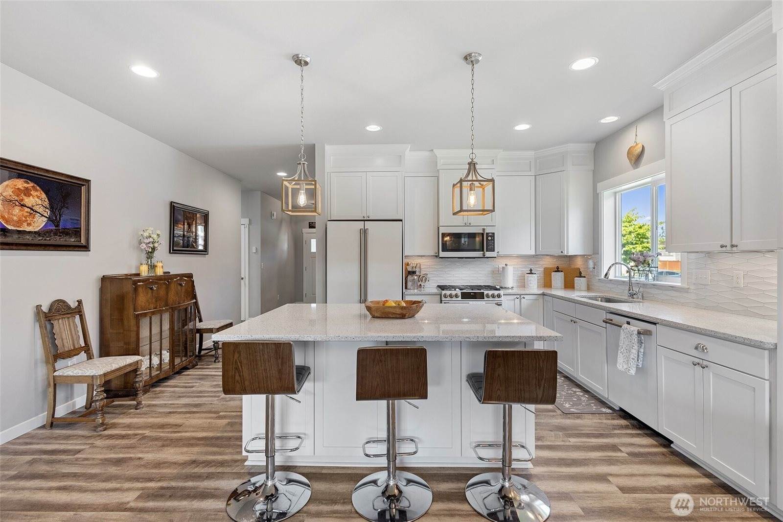 1720 River Walk Lane, Burlington, WA 98233