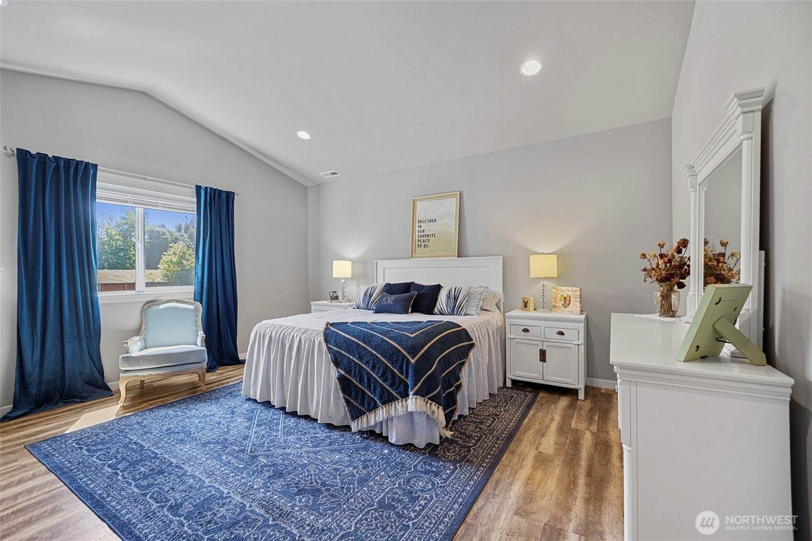 1720 River Walk Lane, Burlington, WA 98233