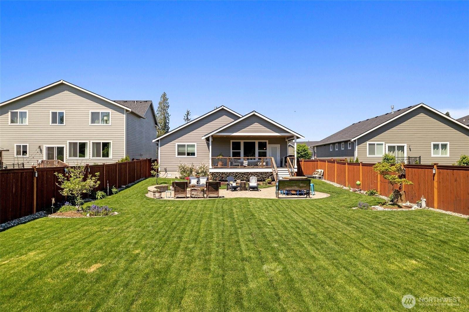 1720 River Walk Lane, Burlington, WA 98233