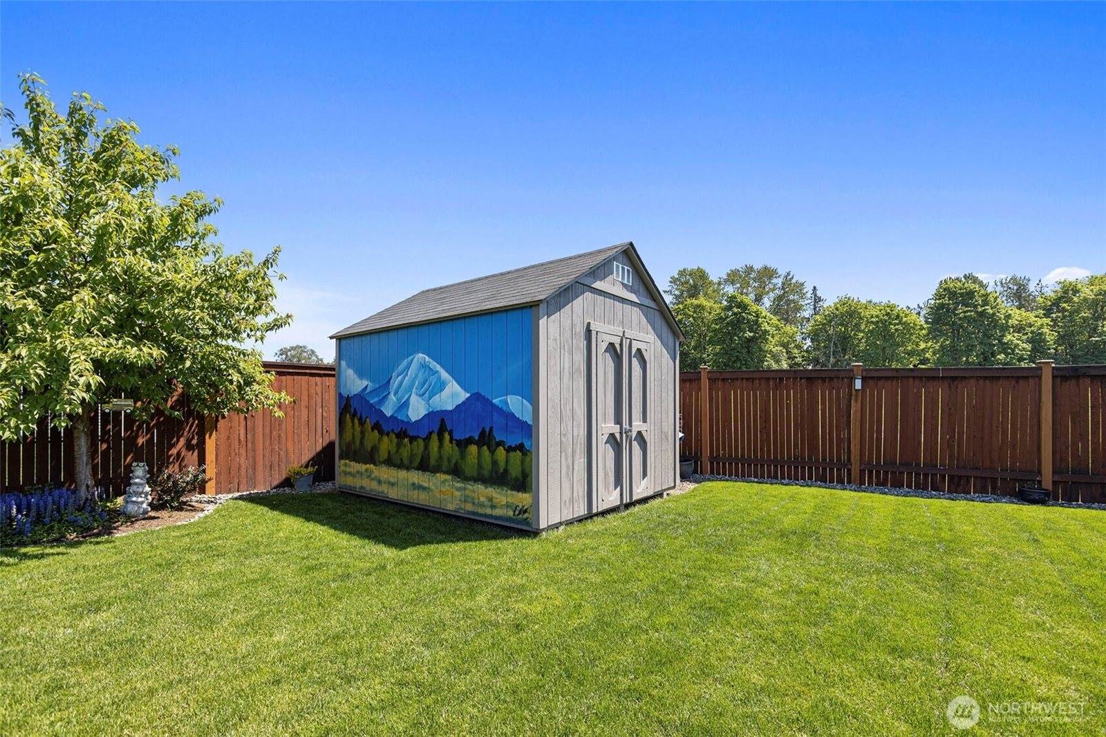 1720 River Walk Lane, Burlington, WA 98233