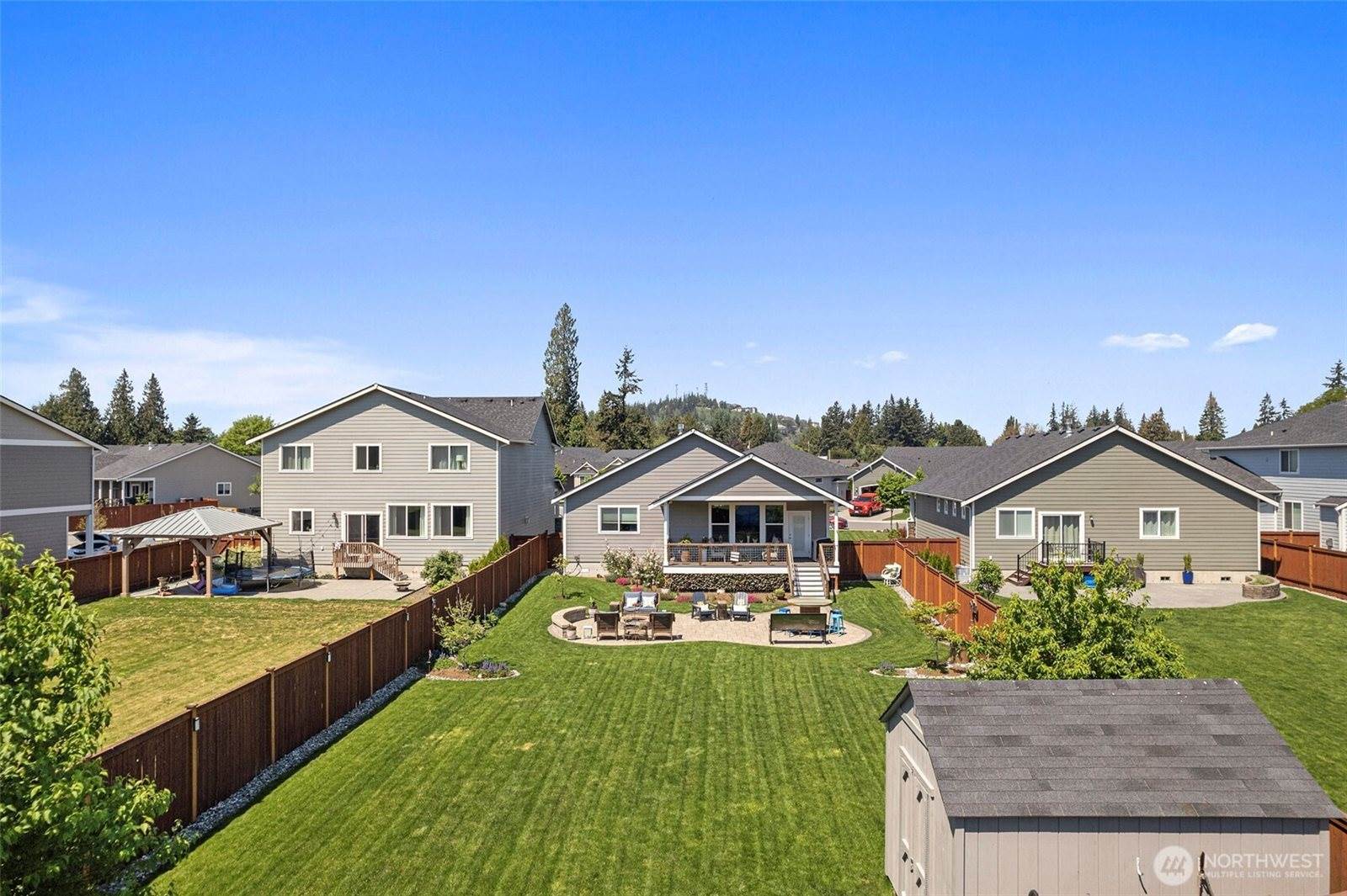 1720 River Walk Lane, Burlington, WA 98233