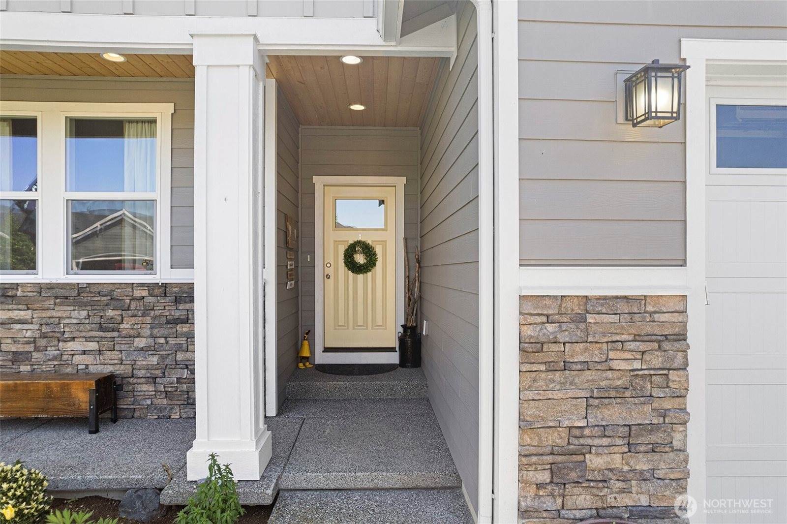 1720 River Walk Lane, Burlington, WA 98233