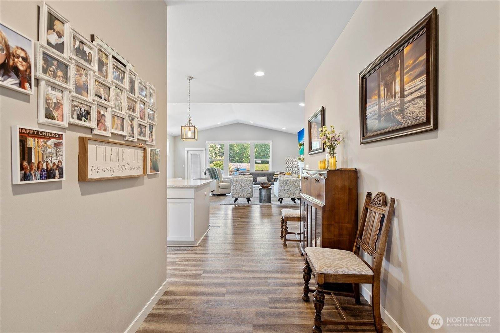 1720 River Walk Lane, Burlington, WA 98233