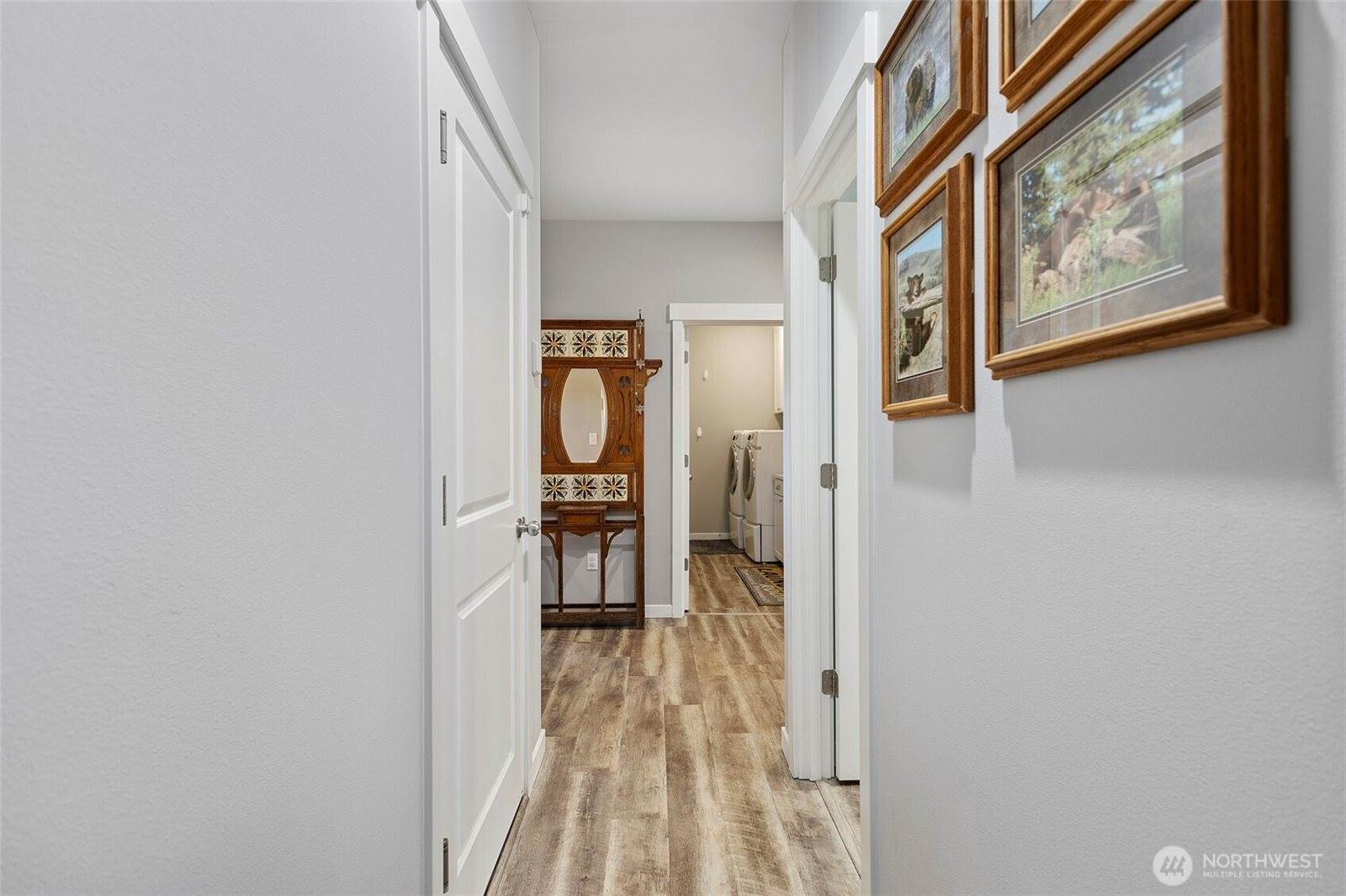 1720 River Walk Lane, Burlington, WA 98233