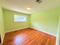 732 Woodmere Dr, Pensacola, FL 32503