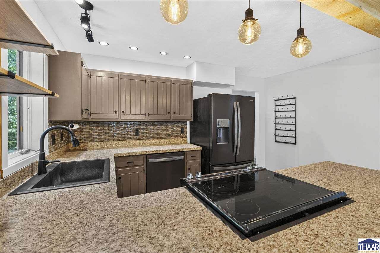 200 West Sweetbriar Woods, West Terre Haute, IN 47885