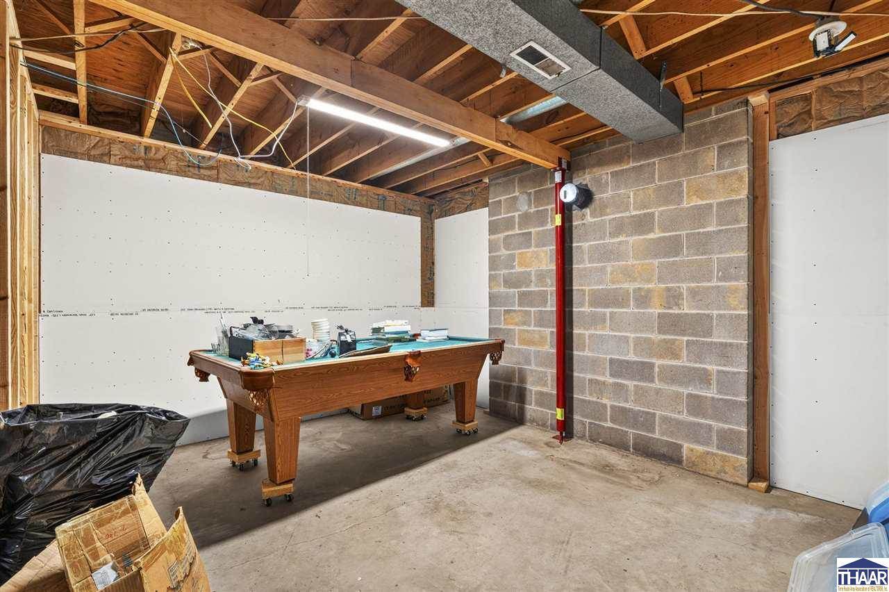 200 West Sweetbriar Woods, West Terre Haute, IN 47885